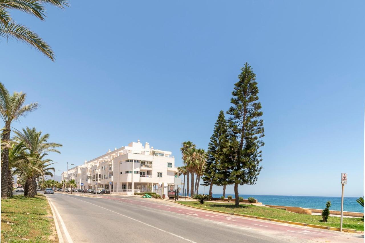 Apartamento Faro 1 Рокетас-де-Мар Экстерьер фото